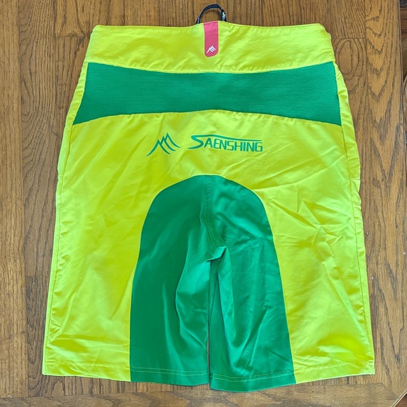 Men's Vibrant Yellow and Green Athletic Shorts - Picture 4 of 7